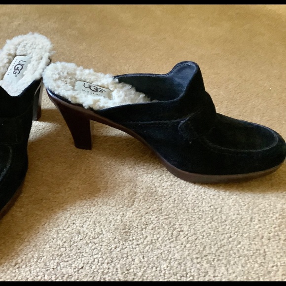 UGG Australia Women’s Clog Mule 8 1/2 M Black - Picture 5 of 6